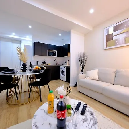 Centre - Le De La Cigogne Apartmán