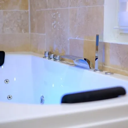 Apartment Centre - Le De La Cigogne *