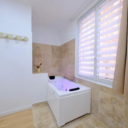 Apartmán Centre - Le De La Cigogne