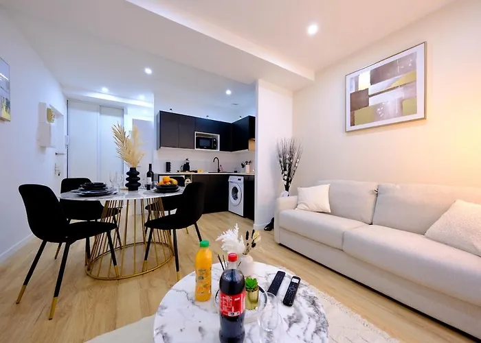 Centre - Le De La Cigogne Apartment