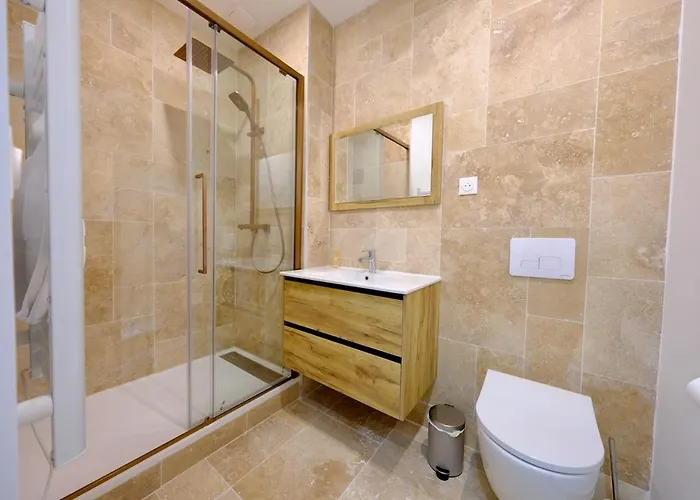 Centre - Le De La Cigogne Apartment